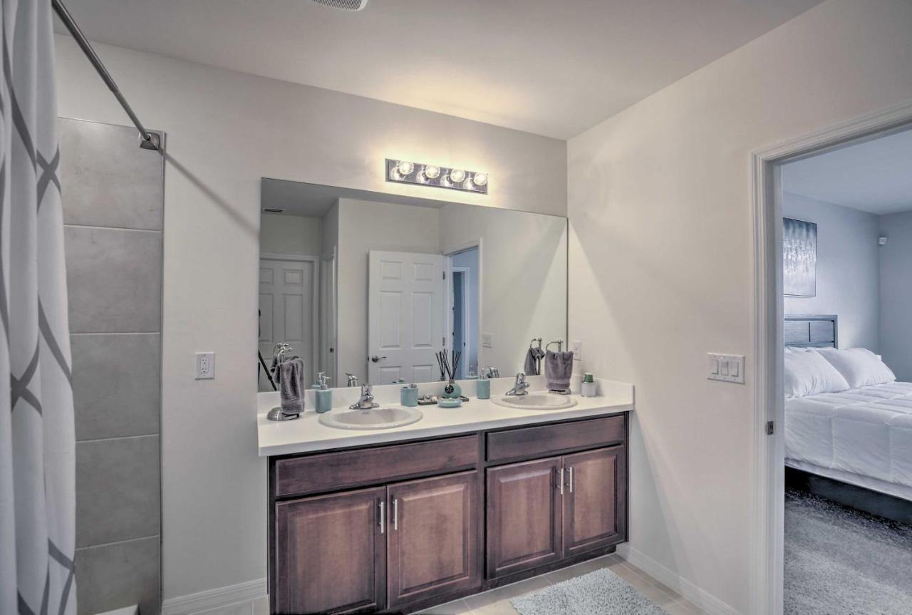 Modern Home With Heated Pool, 3 Mi To Beach Cape Coral Exteriör bild