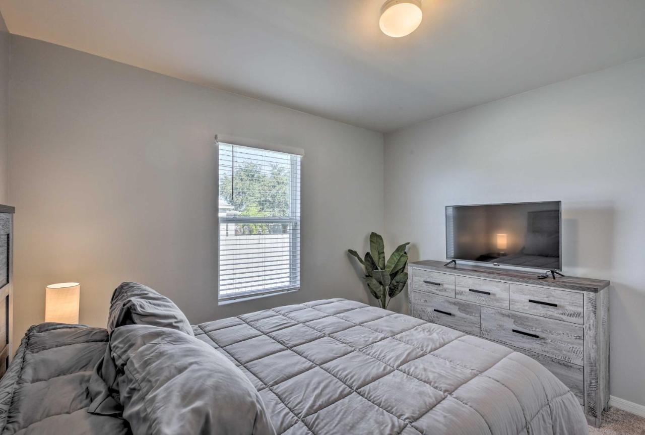 Modern Home With Heated Pool, 3 Mi To Beach Cape Coral Exteriör bild